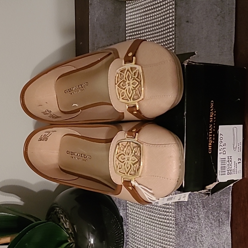 Christian Siriano Woman Size 12 flats